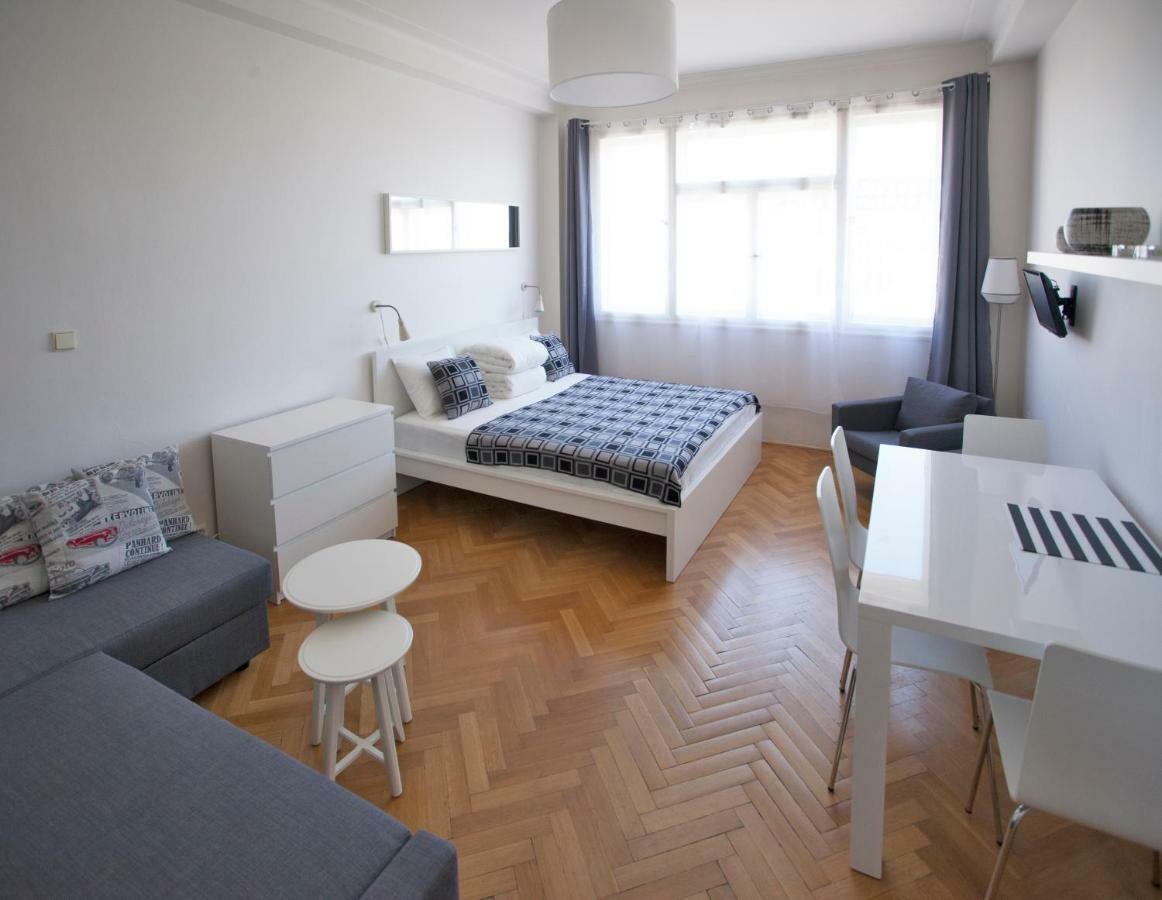 Casa Anna Apartment Opletalova プラハ エクステリア 写真
